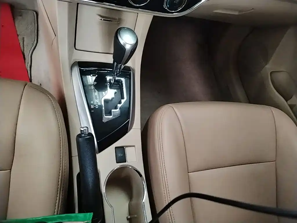 Toyota Corolla — миниатюра 14