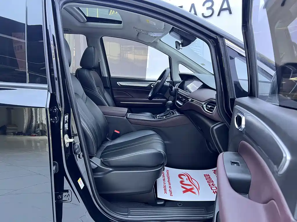 GAC Motor Trumpchi M6 — миниатюра 18