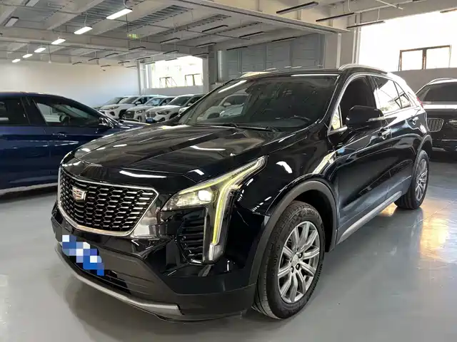 CADILLAC XT4 2023