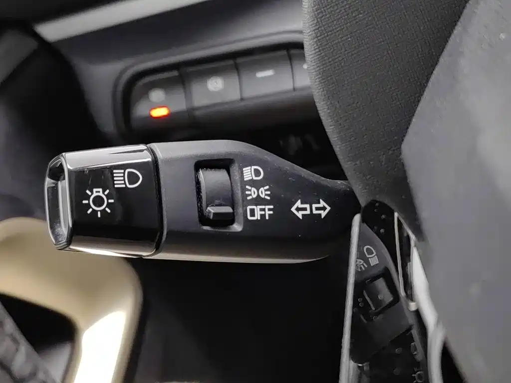Baojun KiWi EV — миниатюра 21