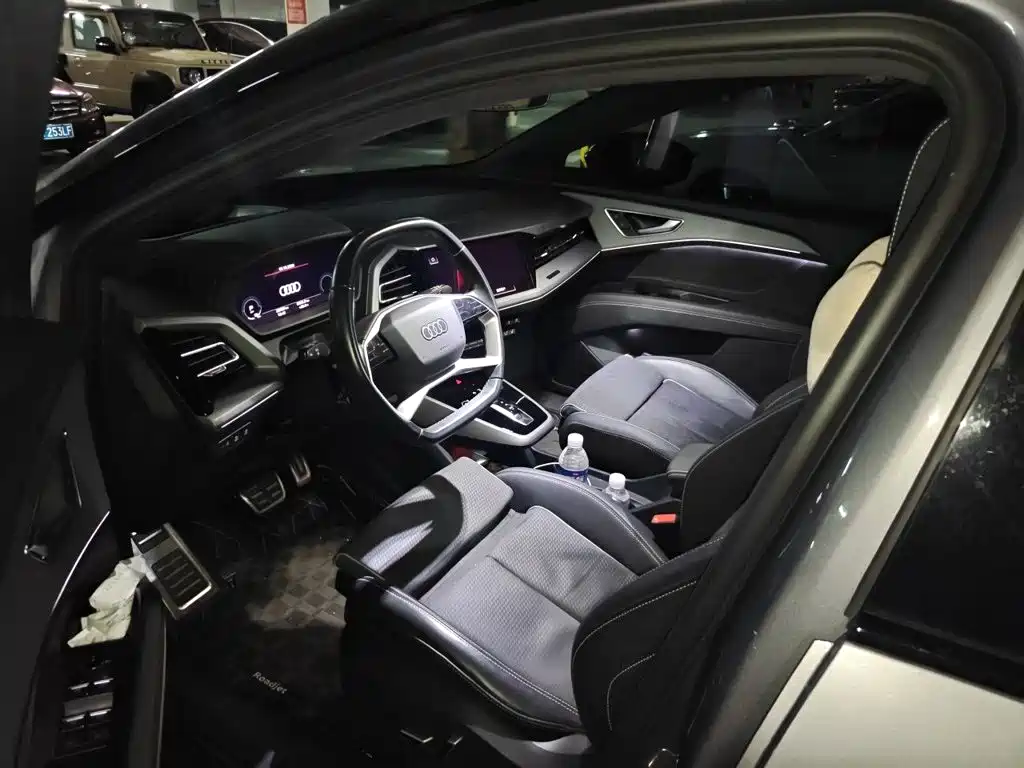 Audi Q5 e-tron — миниатюра 14