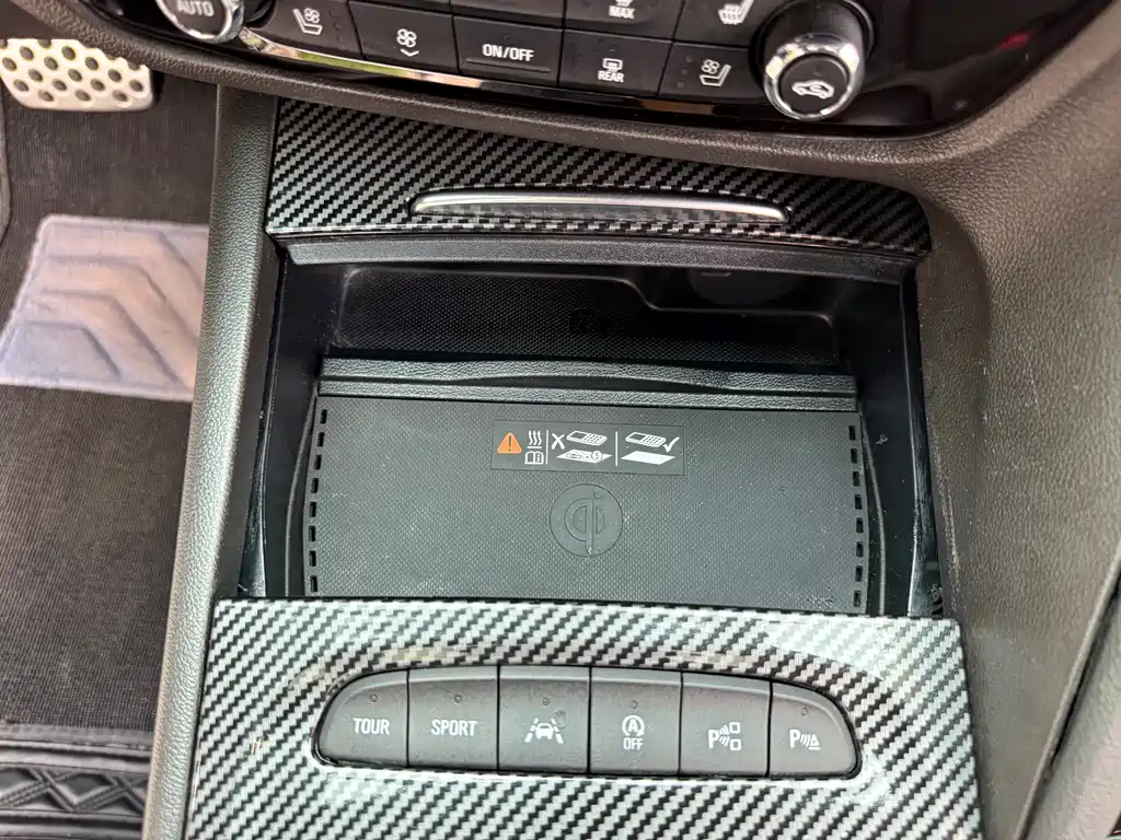 Buick Regal — миниатюра 10