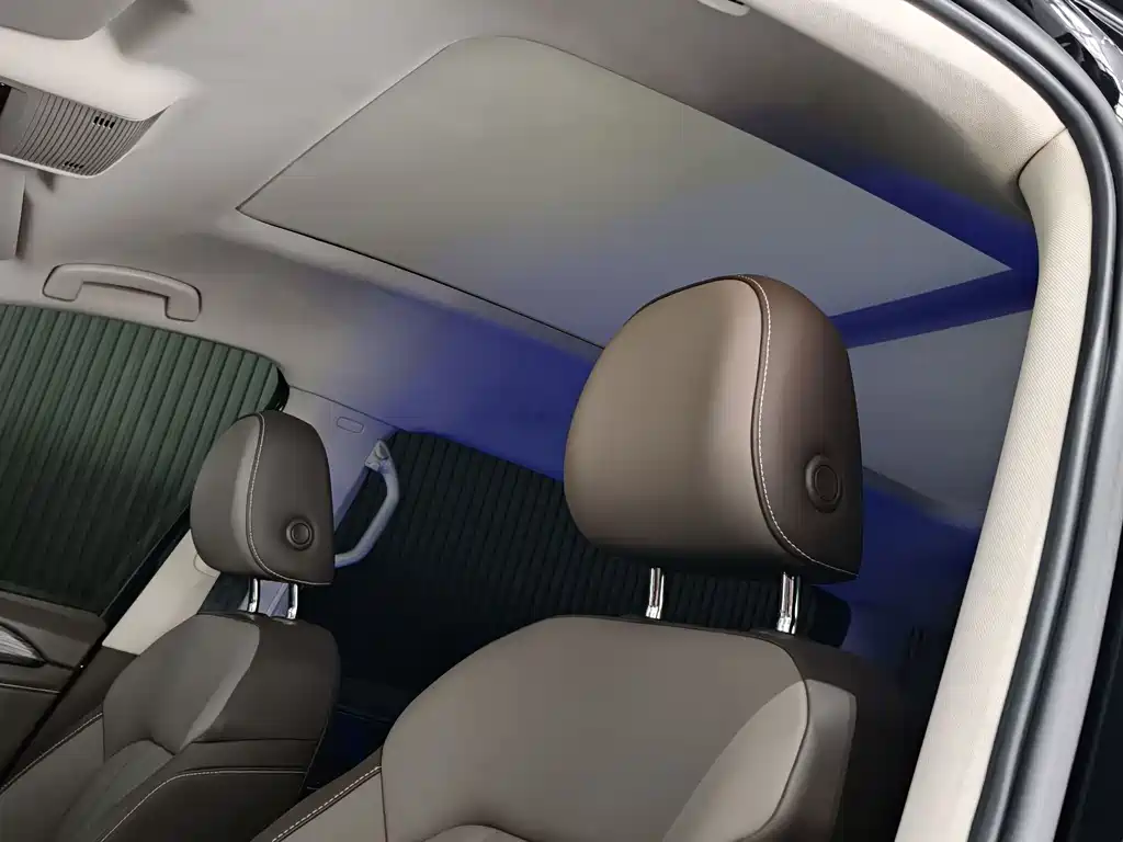 Volkswagen Viloran — миниатюра 7