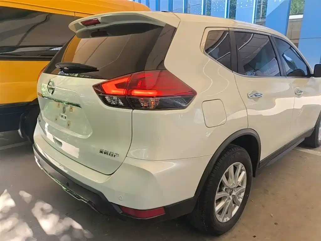 Nissan X-Trail 2023 2.0L Premium