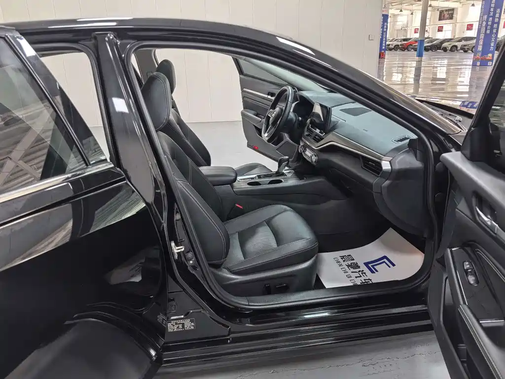 Nissan Teana — миниатюра 13