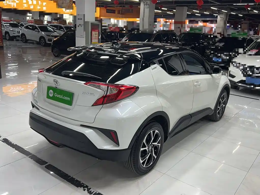 Toyota C-HR — миниатюра 9