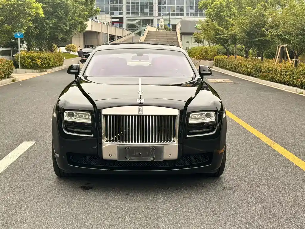 Rolls-Royce Ghost — миниатюра 11