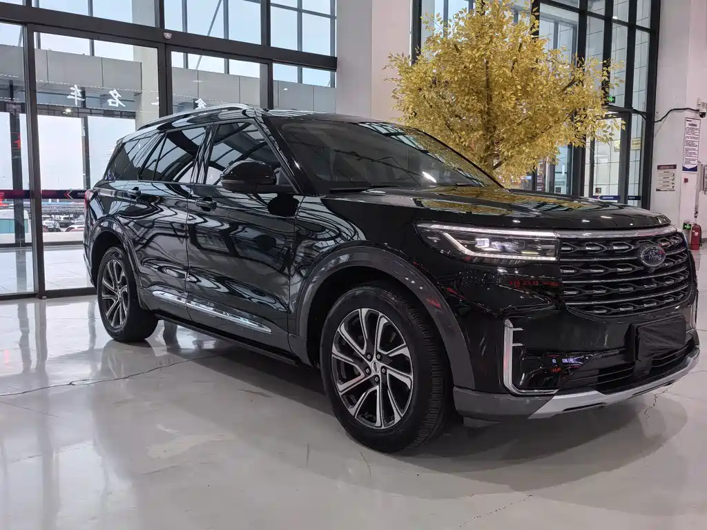 Ford Explorer — миниатюра 3