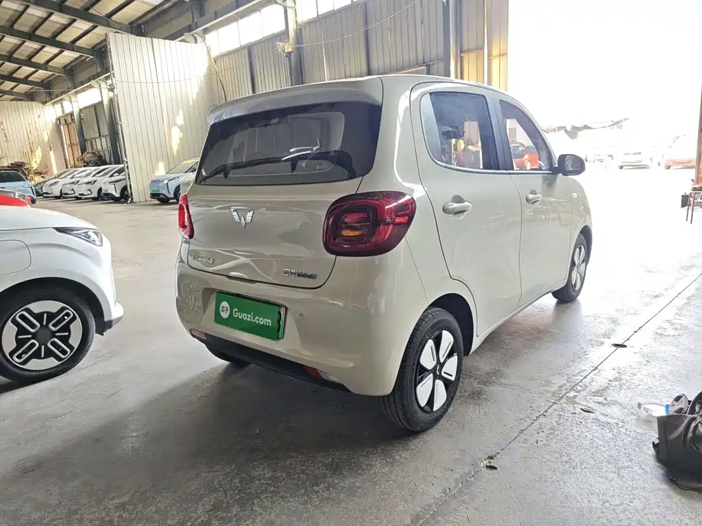 Wuling MINIEV — миниатюра 7