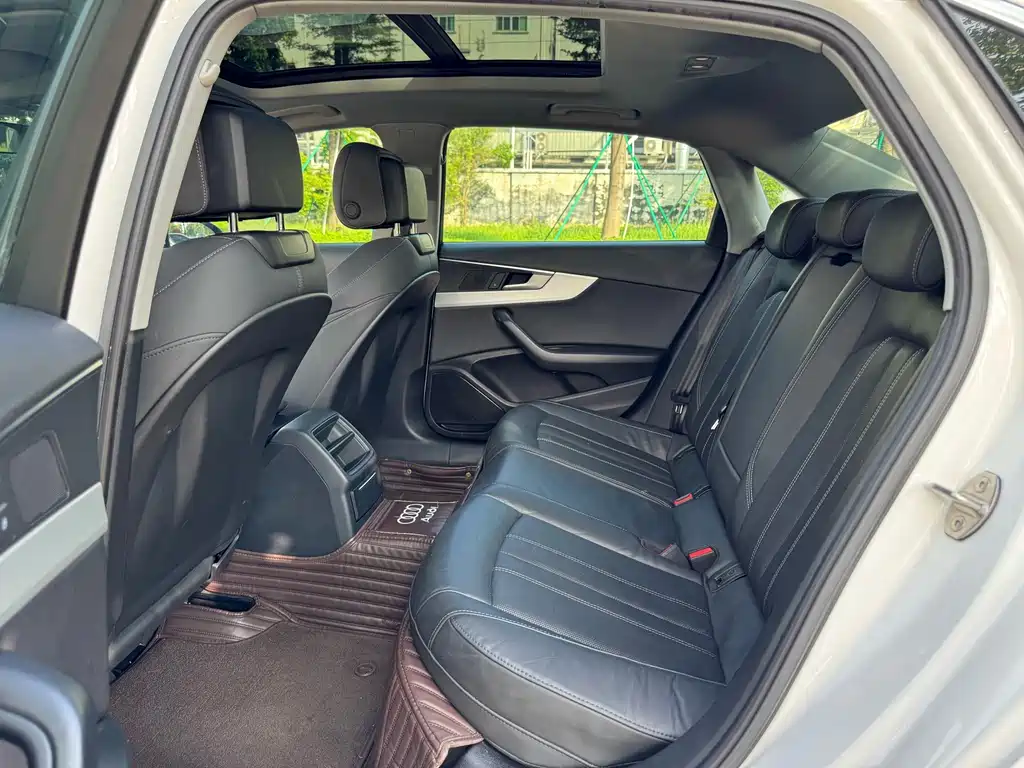 Audi A4L — миниатюра 14