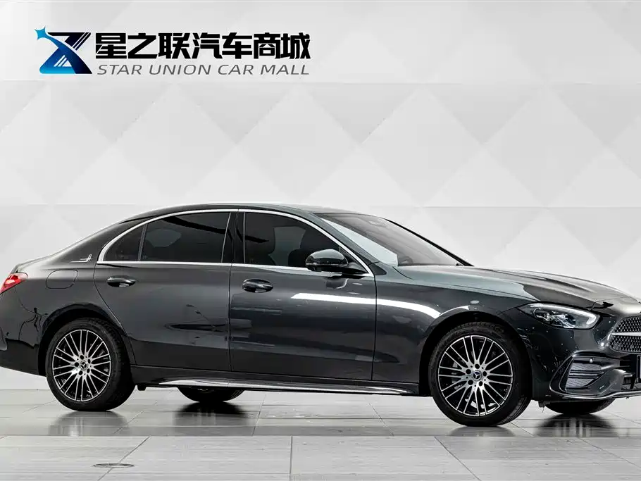 Mercedes-Benz C-Class — миниатюра 5