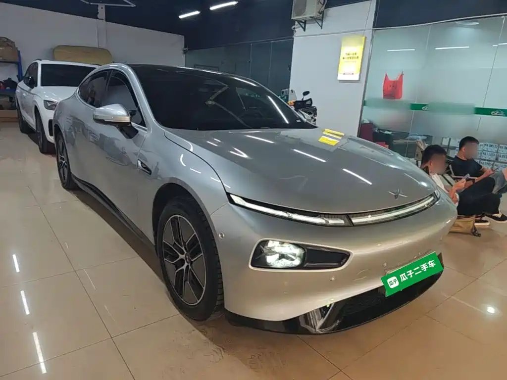 XPeng P7 — миниатюра 4