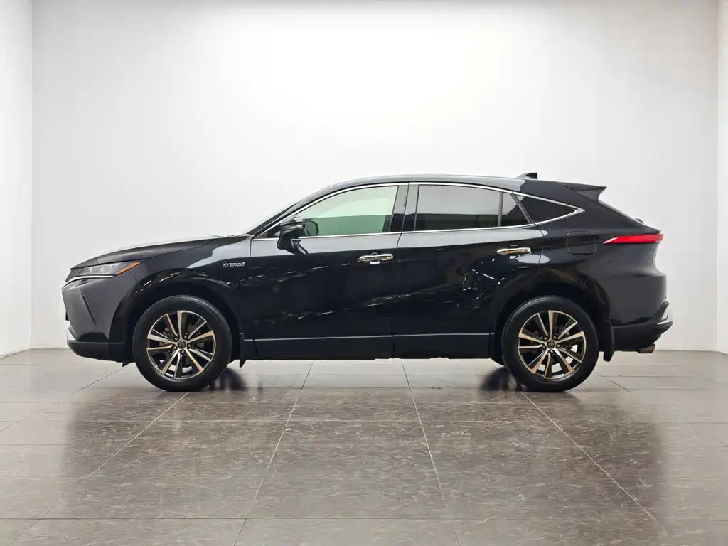 TOYOTA LING FANG HARRIER