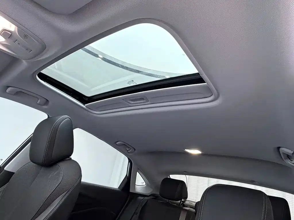 Buick Verano — миниатюра 15