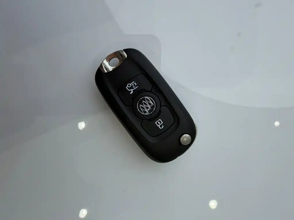 Buick Verano — миниатюра 9