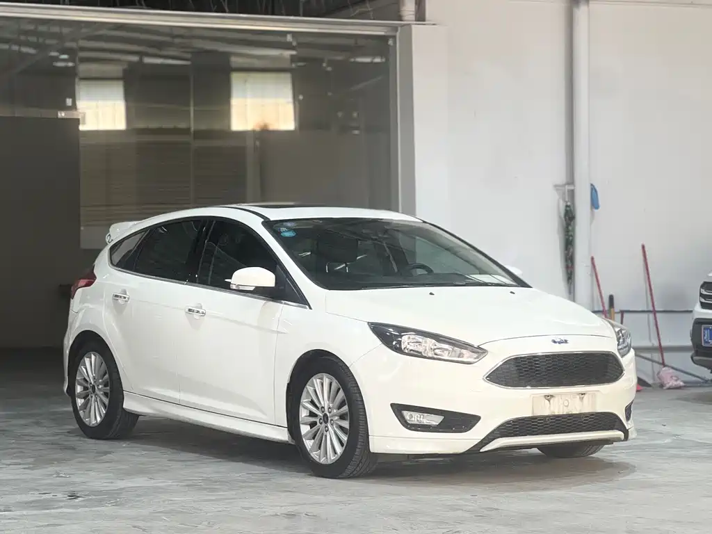 Ford Focus — миниатюра 3
