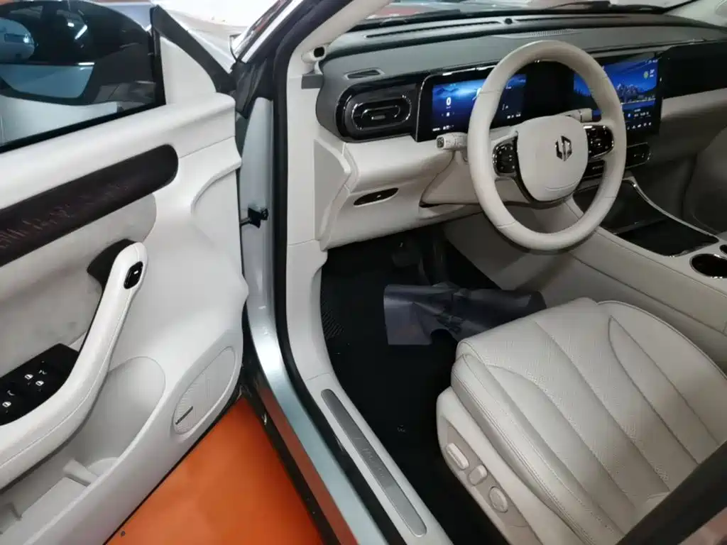 Leapmotor Leapmotor C11 — миниатюра 16