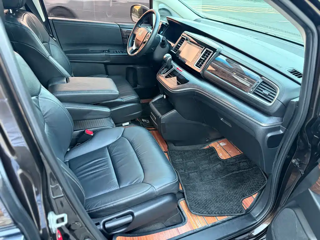 Honda Elysion — миниатюра 16