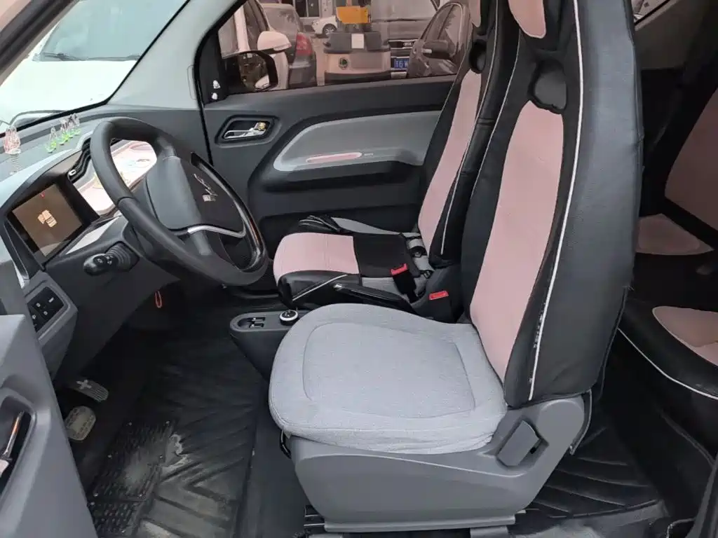 Wuling MINIEV — миниатюра 15