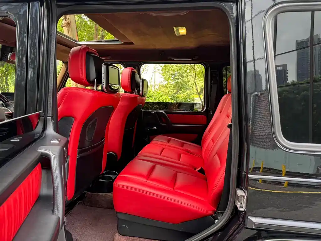 Mercedes-Benz G-Class — миниатюра 8