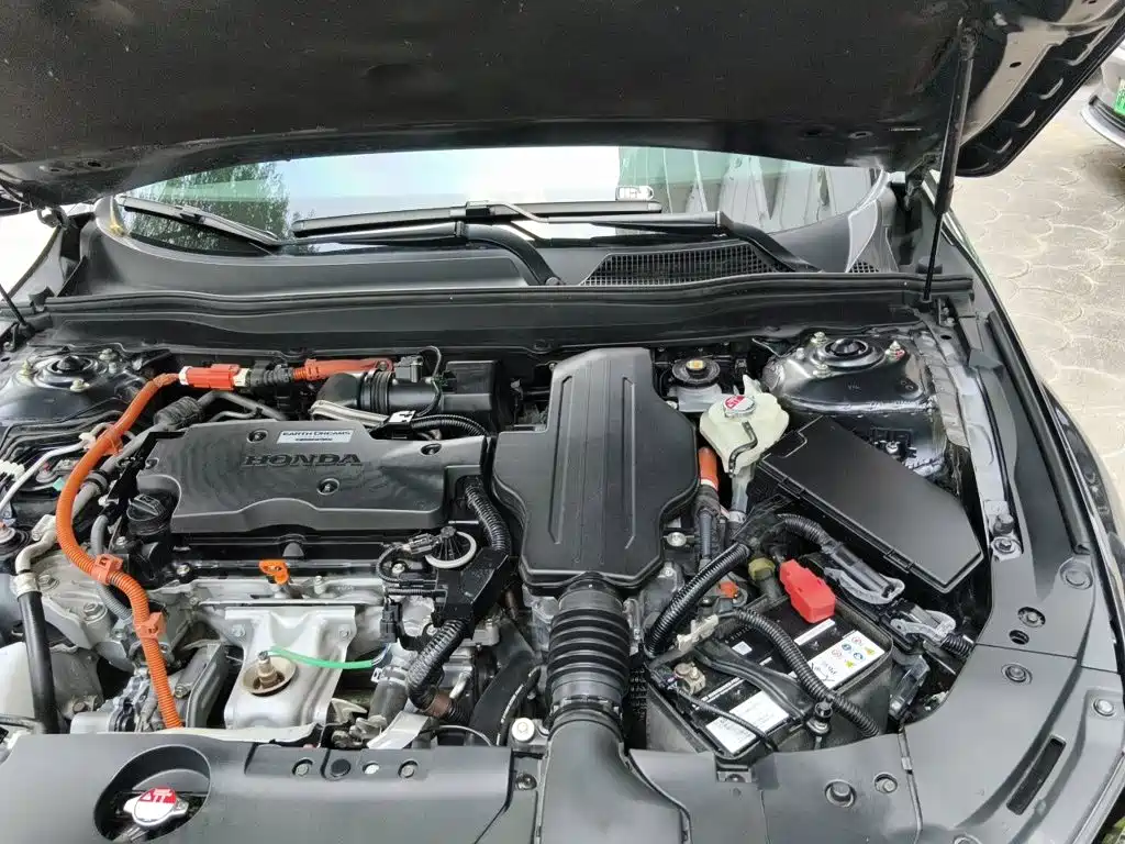 Honda Accord — миниатюра 21