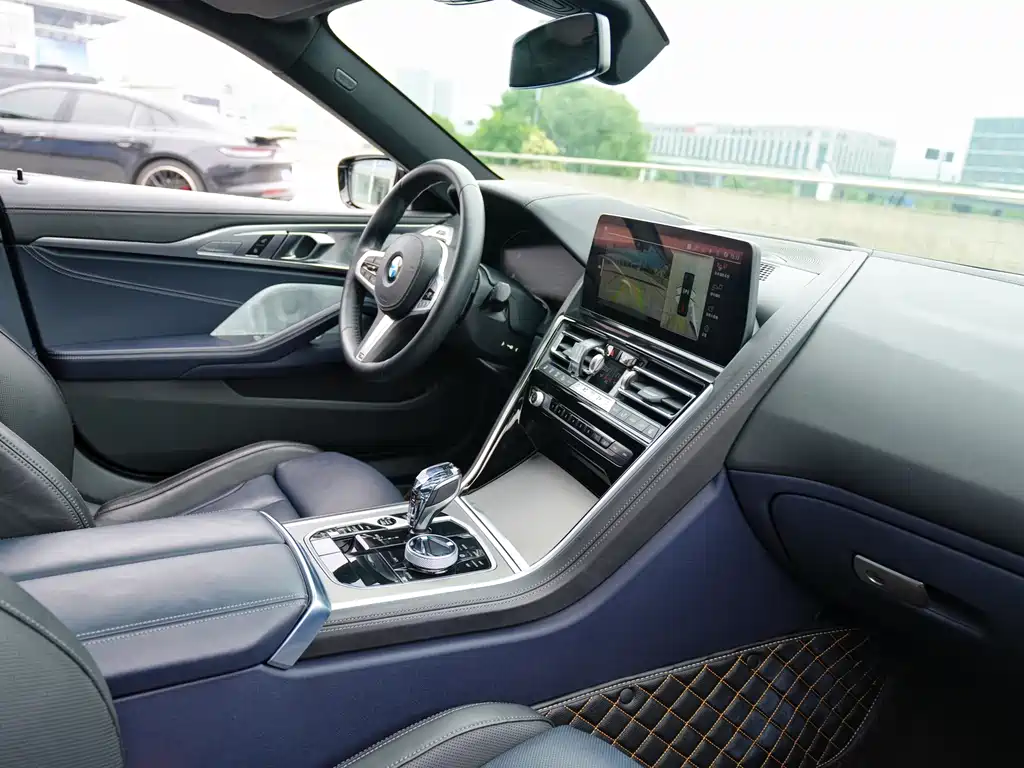 BMW 8 Series 8 2022 840i xDrive M Sport