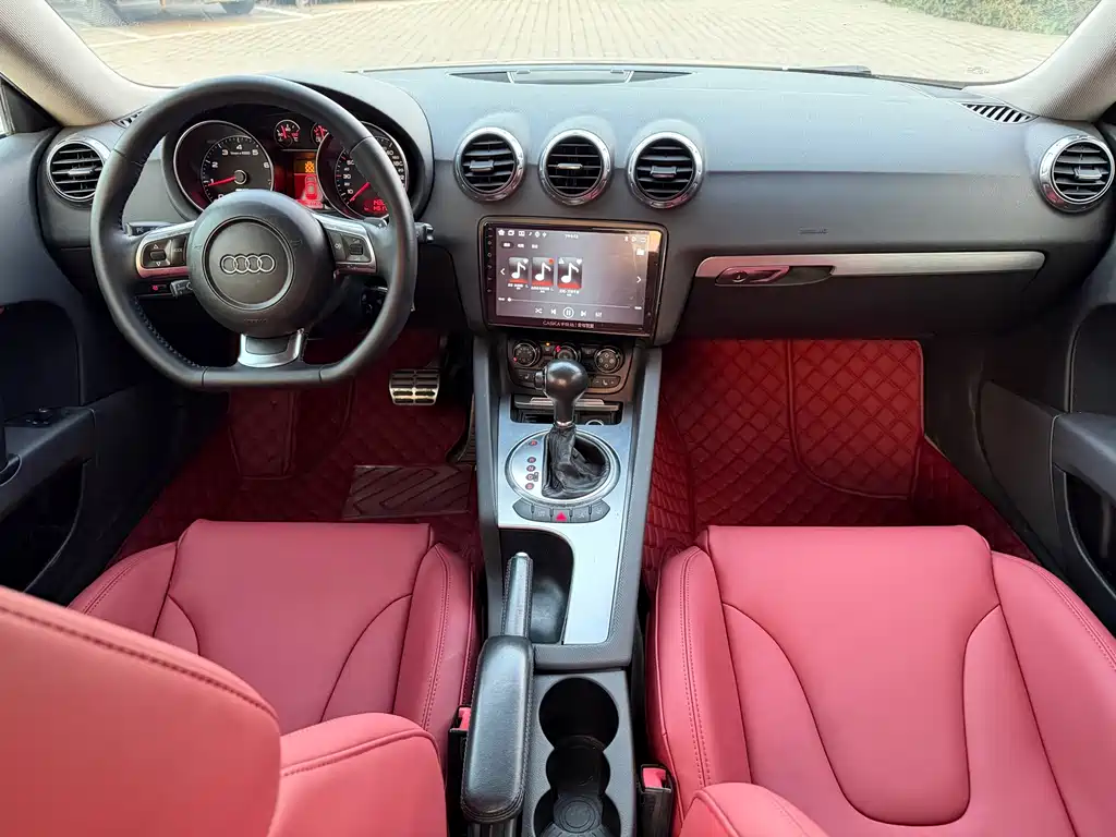 Audi TT — миниатюра 18
