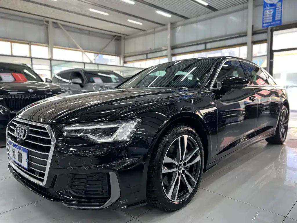 Audi A6L 2022
