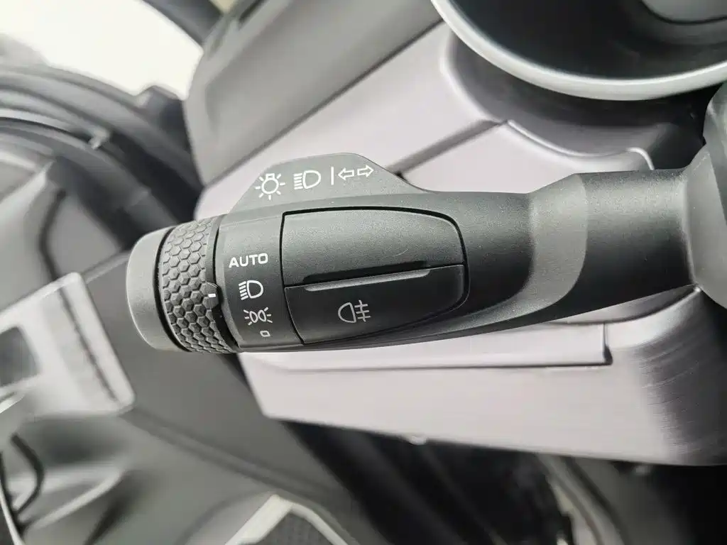 Geely Boyue — миниатюра 21