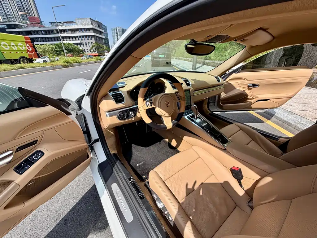 Porsche Cayman — миниатюра 11