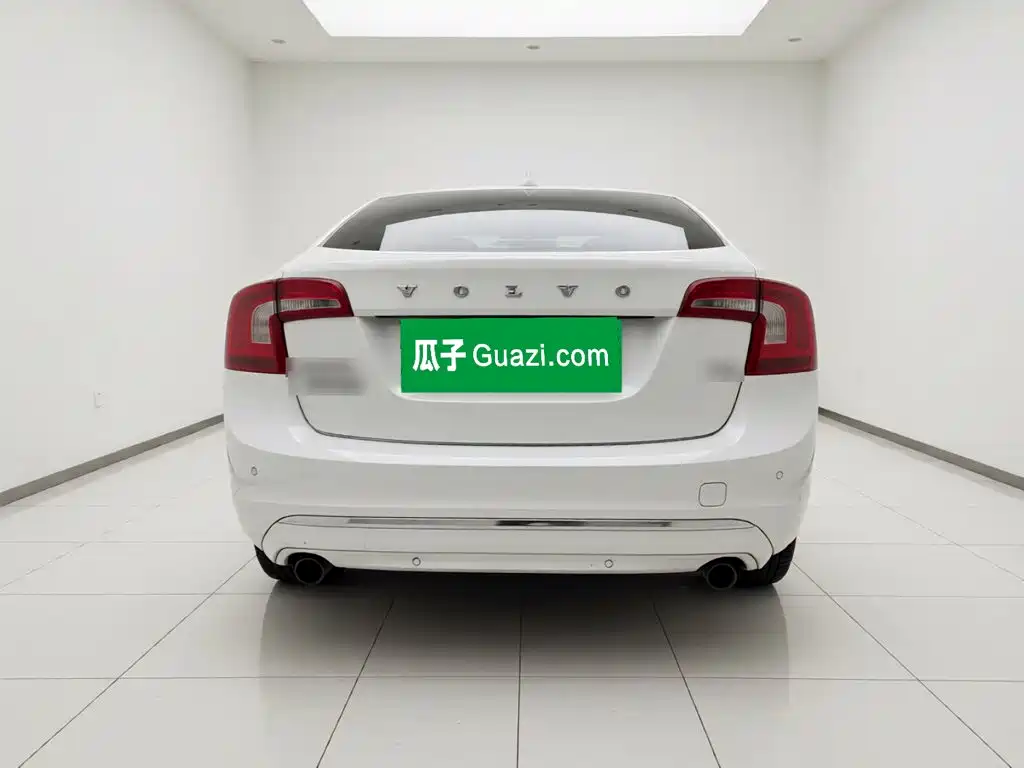 Volvo S60 — миниатюра 5