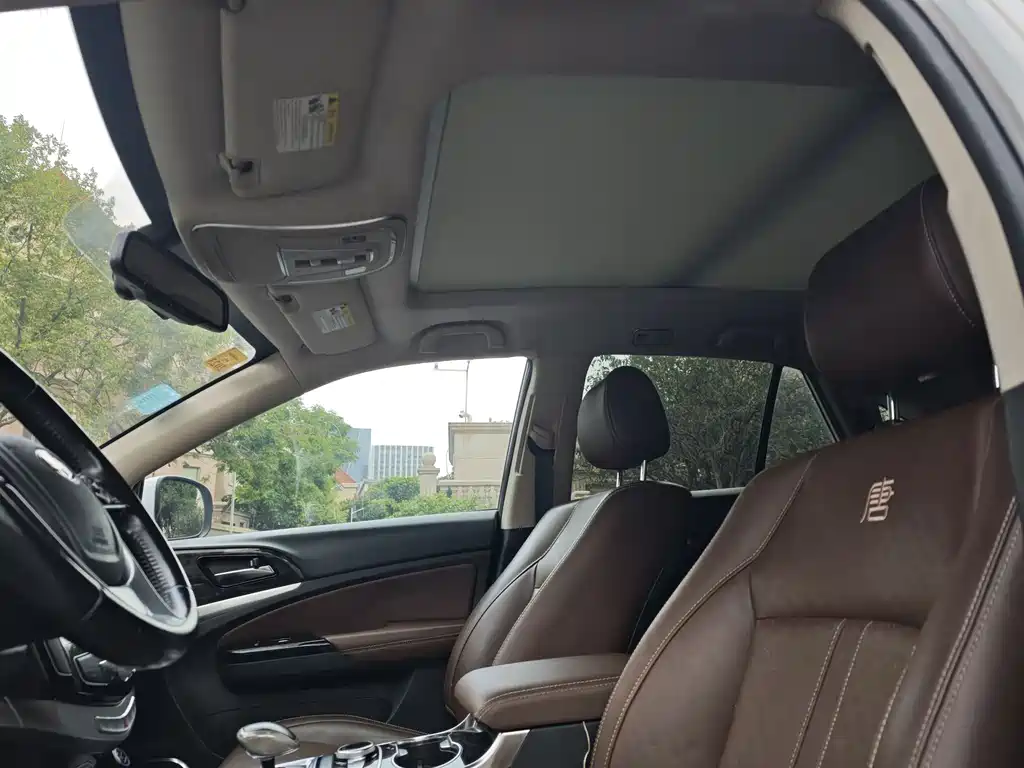 BYD Tang New Energy — миниатюра 10