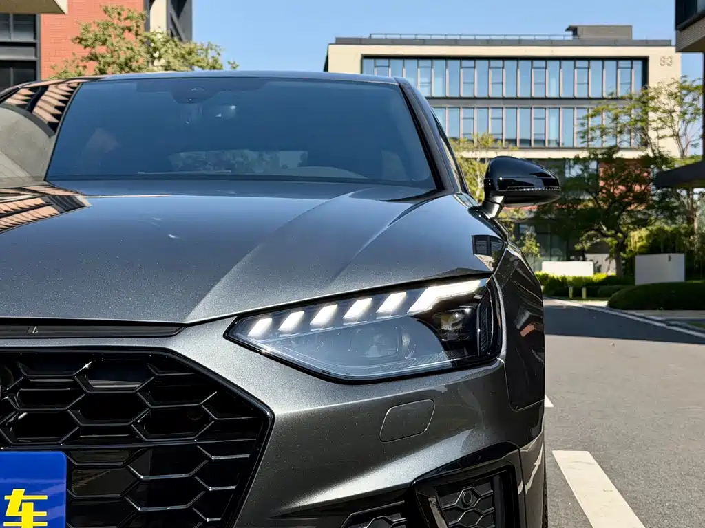 Audi A4L — миниатюра 7