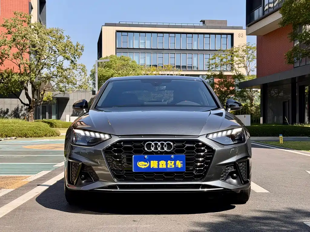 Audi A4L — миниатюра 2