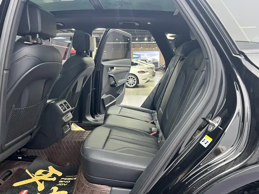 Audi Q5L — миниатюра 12