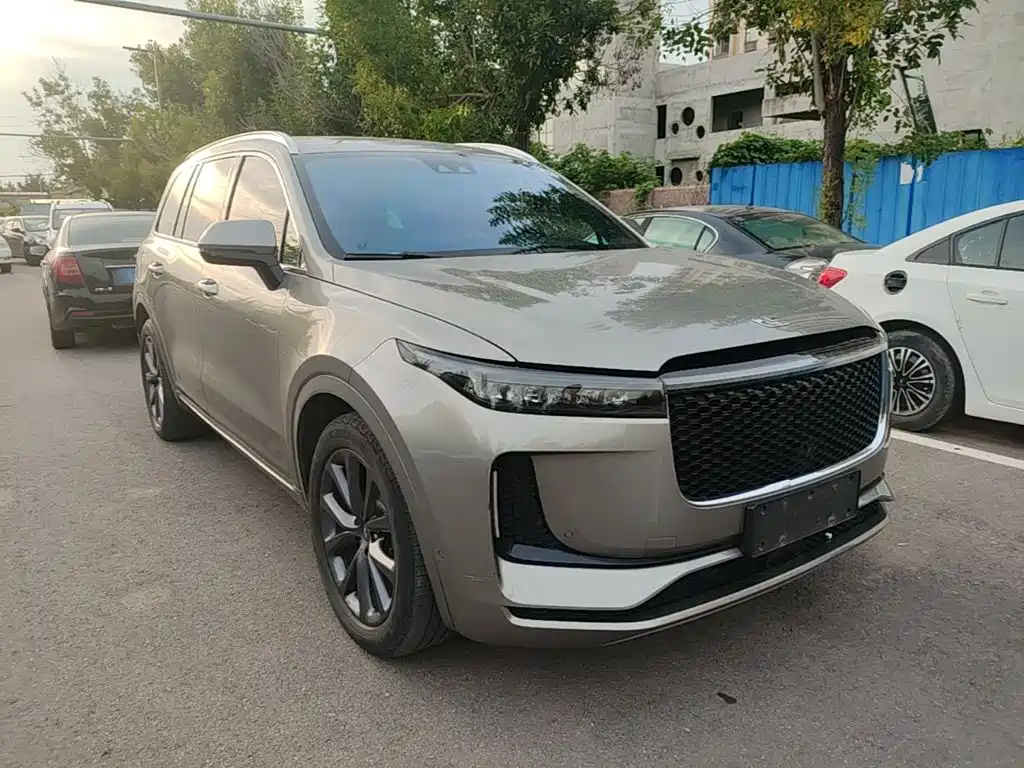 Li Auto Li ONE — миниатюра 4