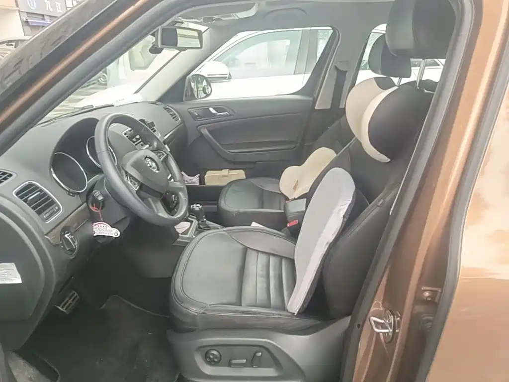Skoda Yeti — миниатюра 15