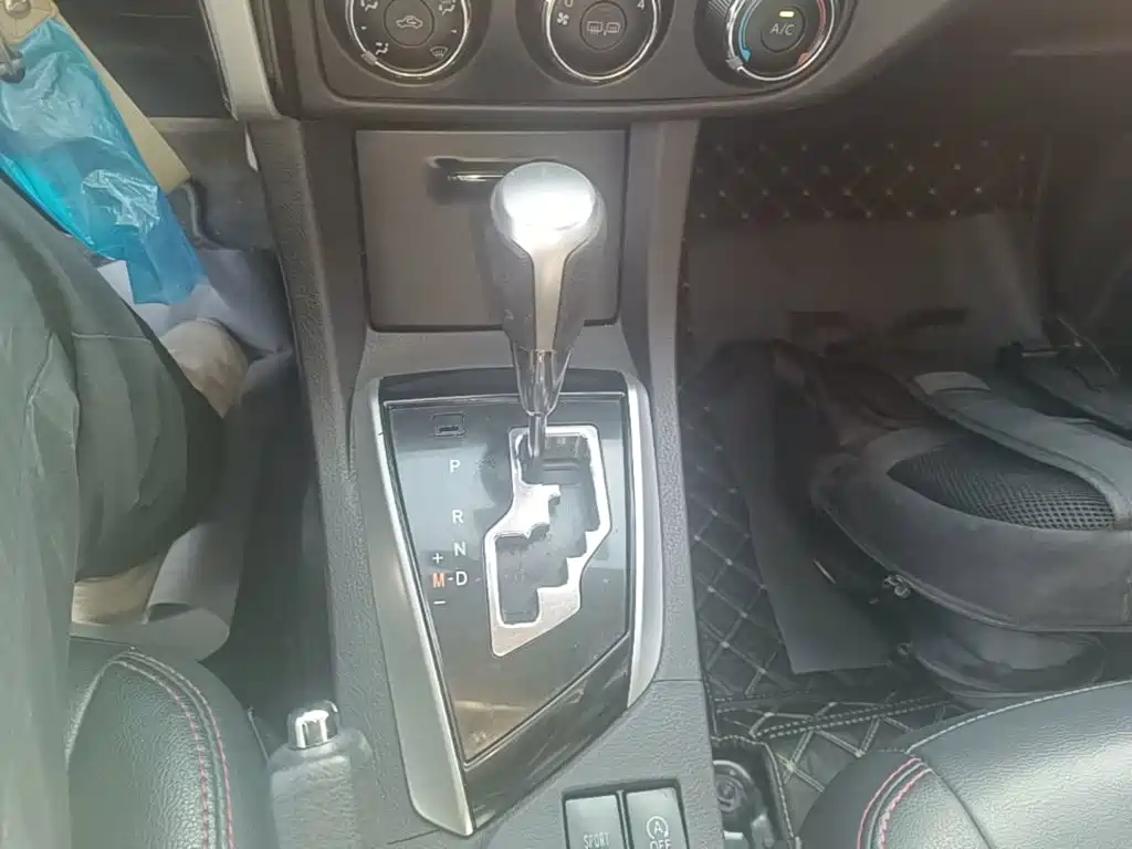Toyota Corolla — миниатюра 14