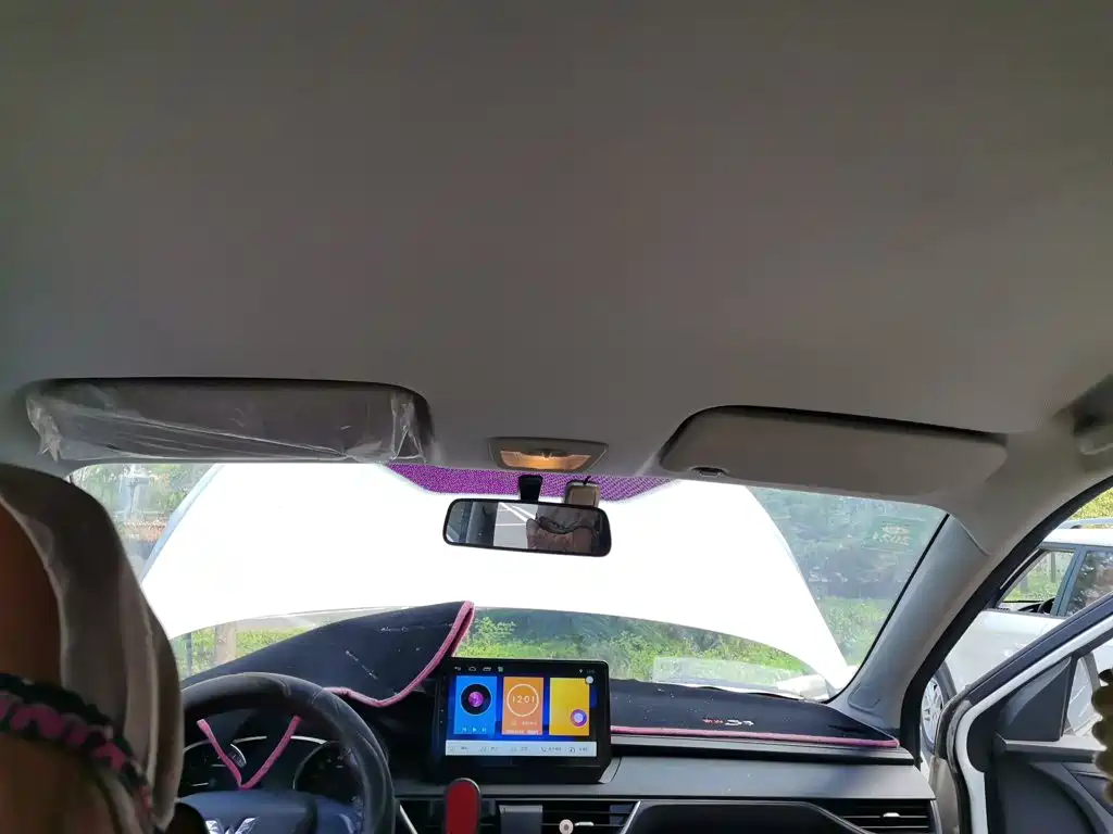 Wuling Hongguang S3 — миниатюра 14