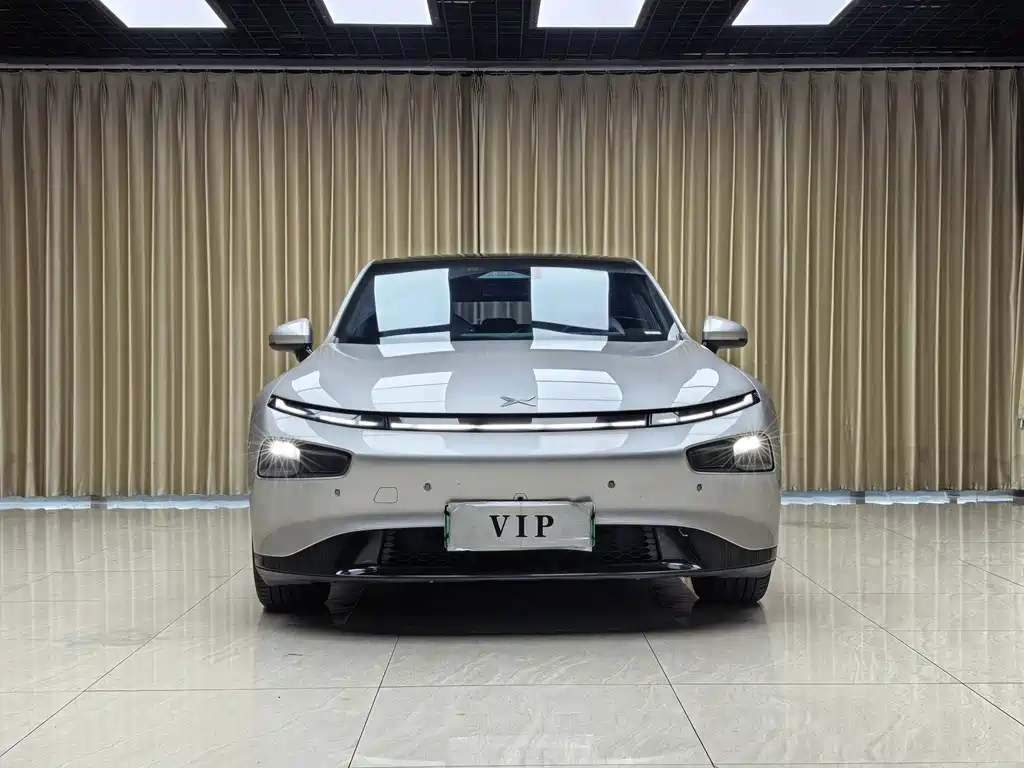 XPeng P7 — миниатюра 2