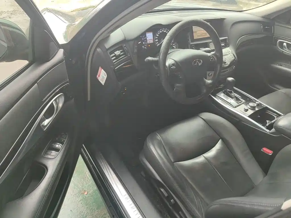 Infiniti Q70 — миниатюра 16