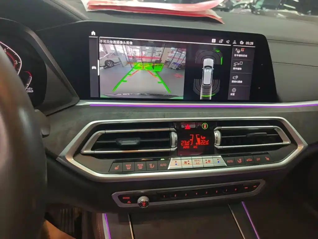 BMW X5 (Import) — миниатюра 13