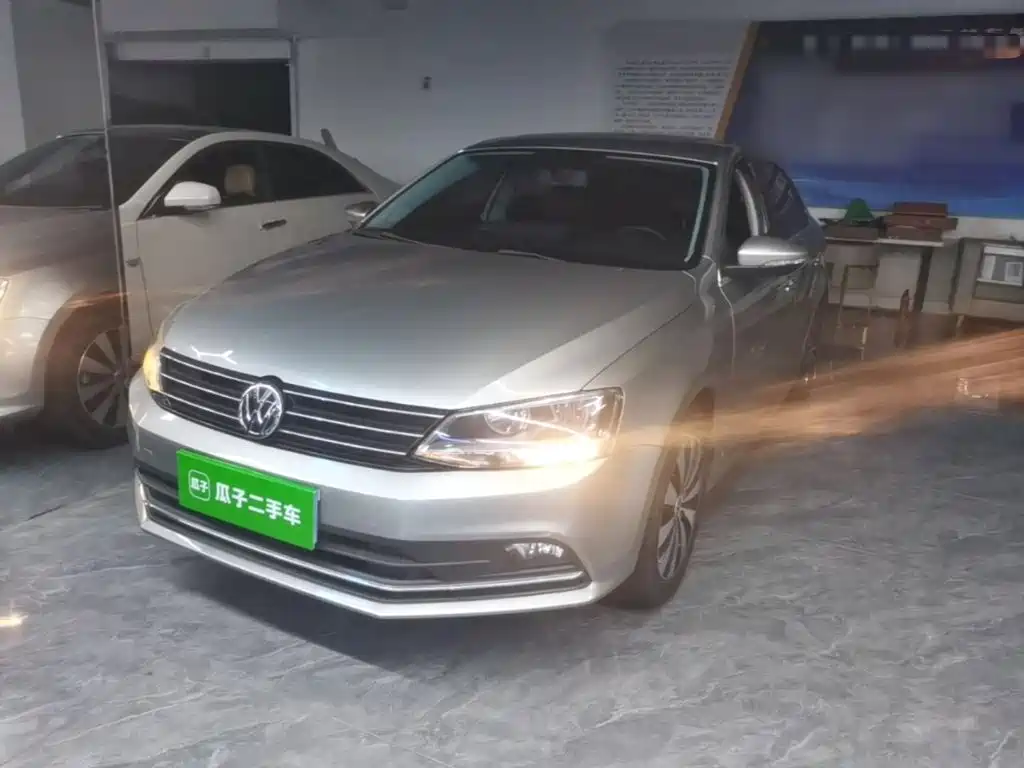 Volkswagen Sagitar — миниатюра 2