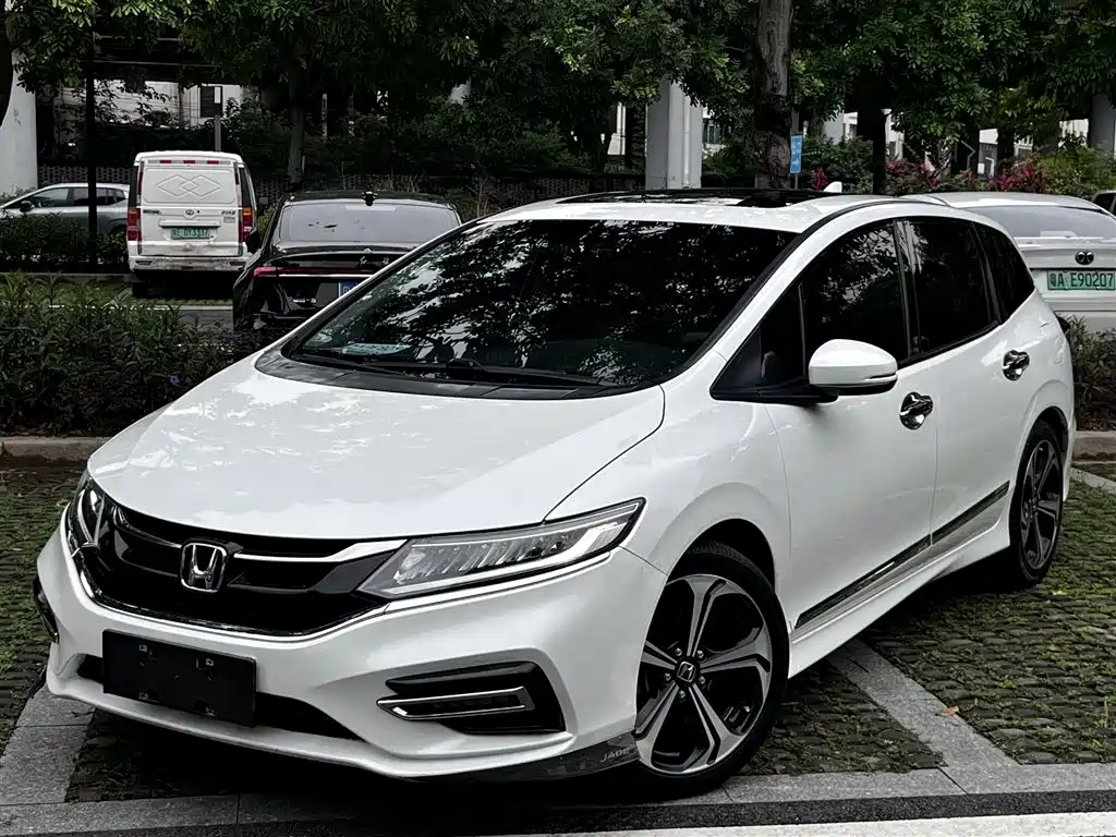 Honda Jade 2018