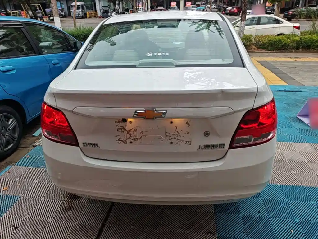 Chevrolet Sail — миниатюра 6