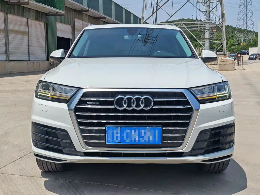 Audi Q7 2016 40 TFSI S line Sport