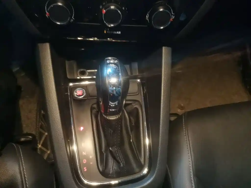 Volkswagen Sagitar — миниатюра 14