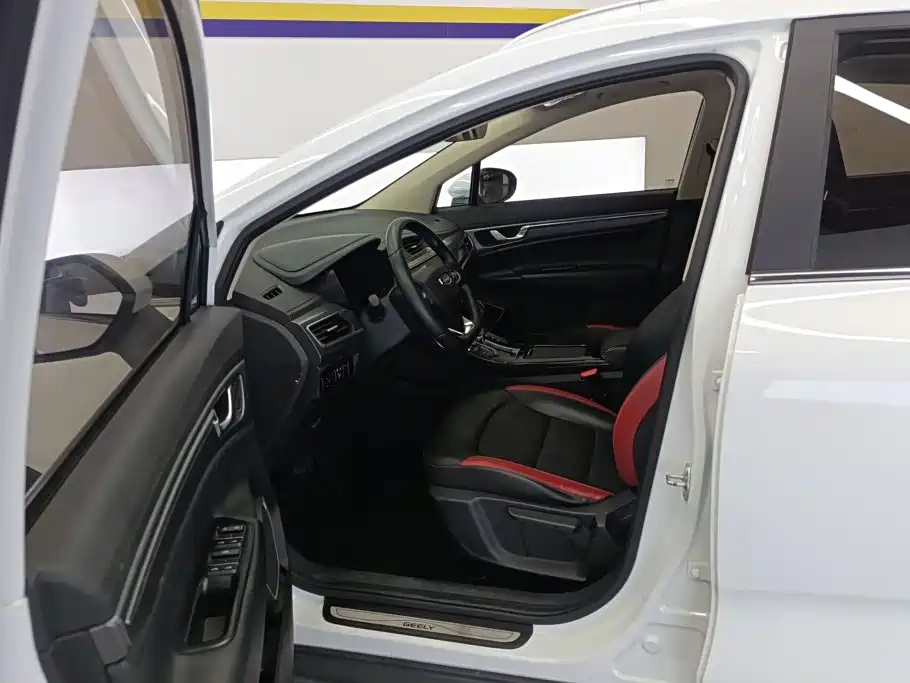 Geely Emgrand GS — миниатюра 9