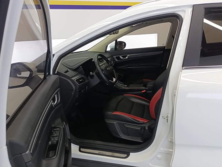 Geely Emgrand GS 1.4 л 2021 г. Белый, пробег 41100 км