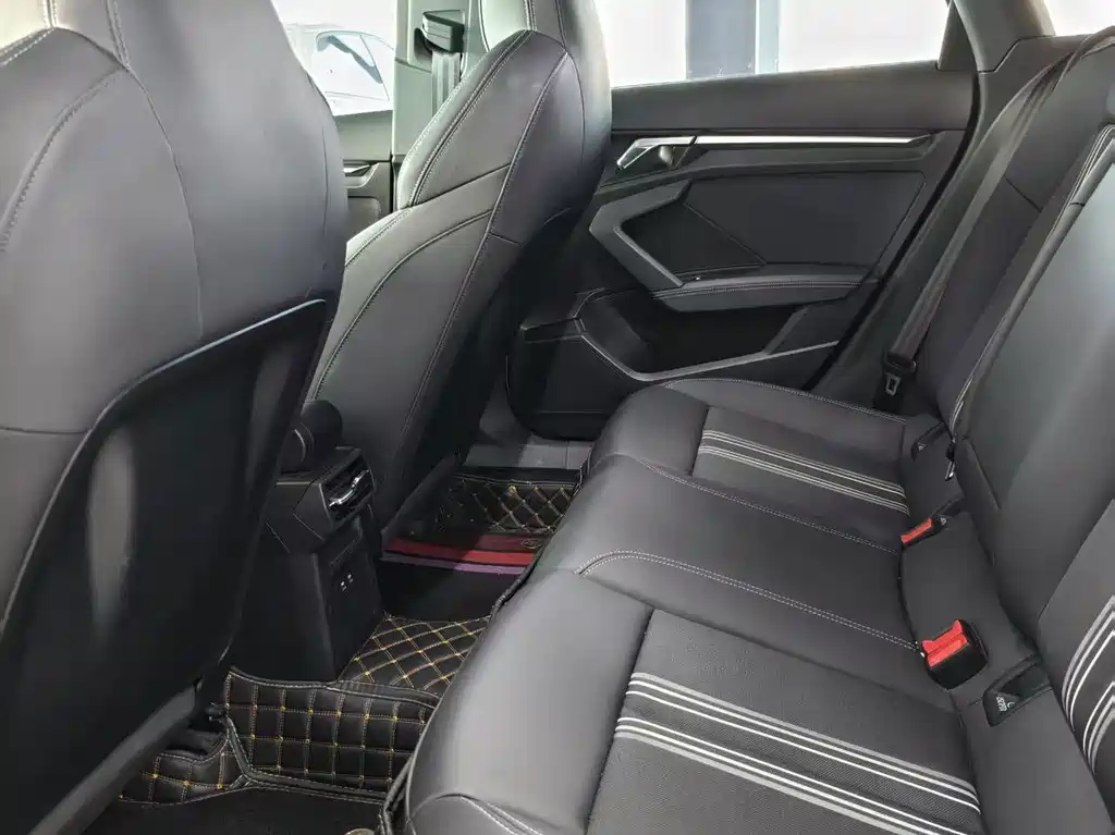 Audi A3 — миниатюра 8